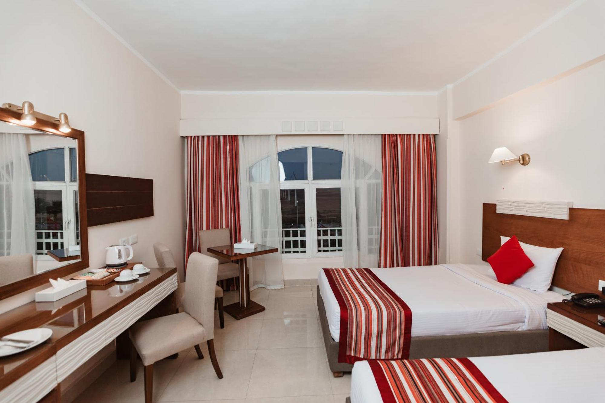 Golden Beach Resort Hurghada Exterior foto